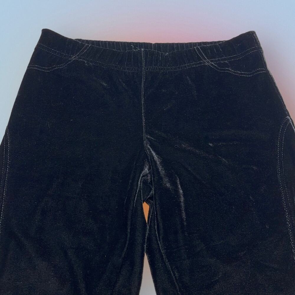 CHARLOTTE RUSSE Women’s Medium Black Pull on Velvet Leggings
